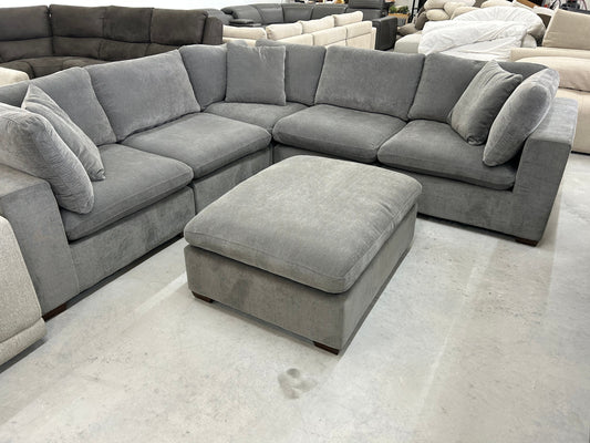 Thomasville Lowell 6-Piece Modular Sectional