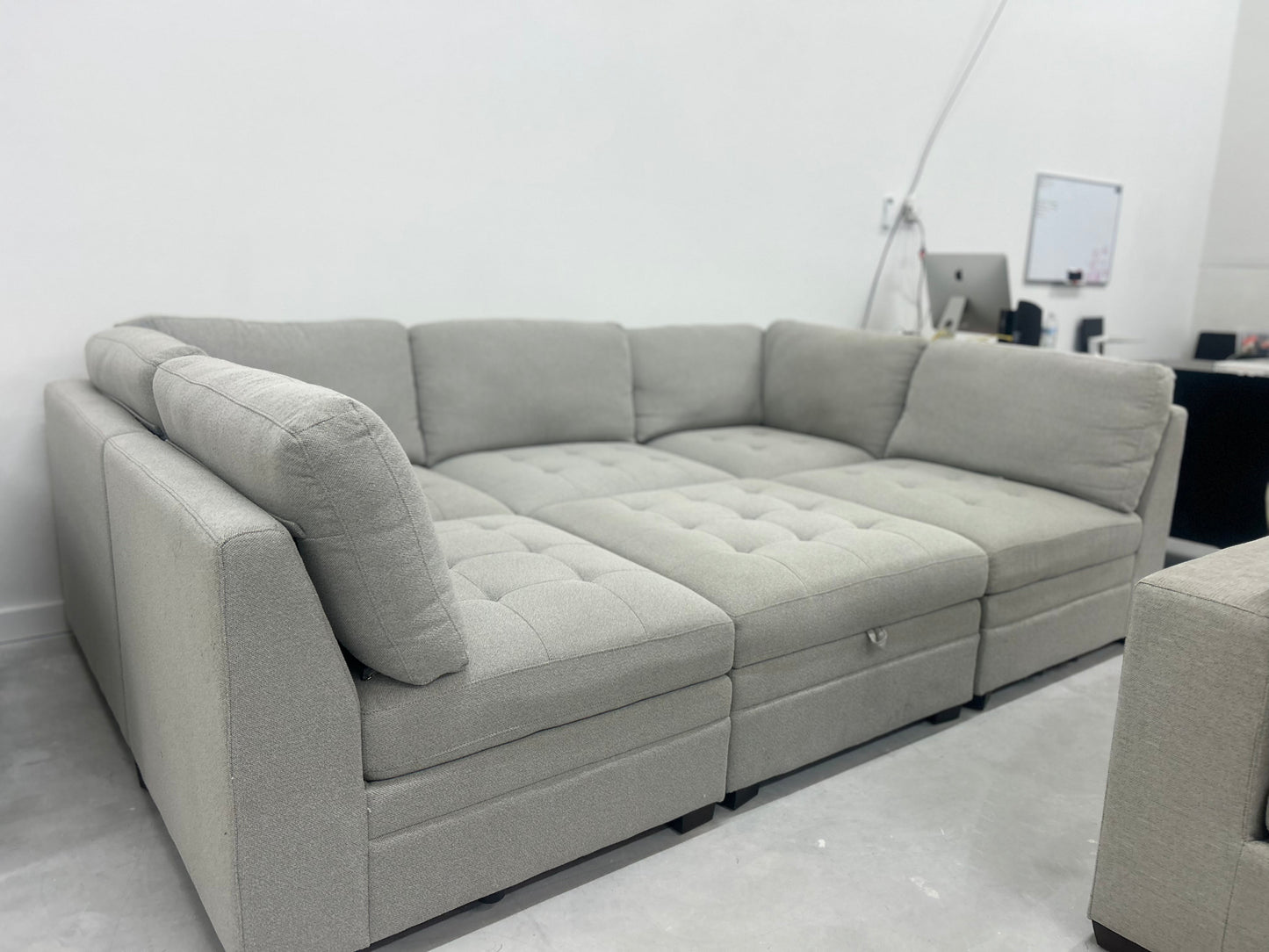 6pc Modular Tisdale w/ Storage ottoman