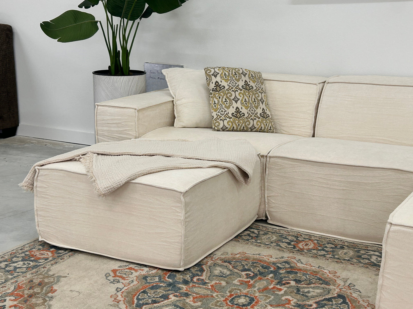 Rove Lab 5 pc modular sectional
