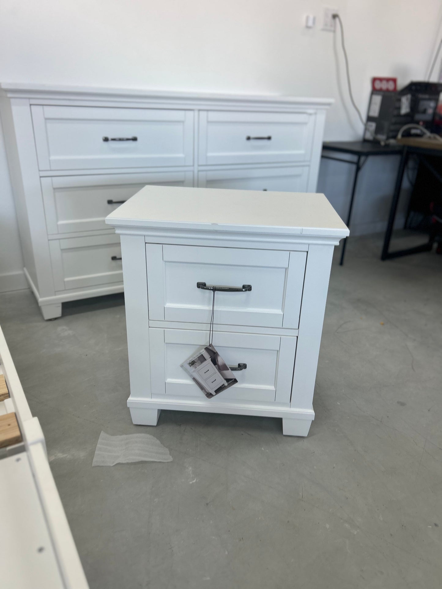 5 pc White king bedroom set